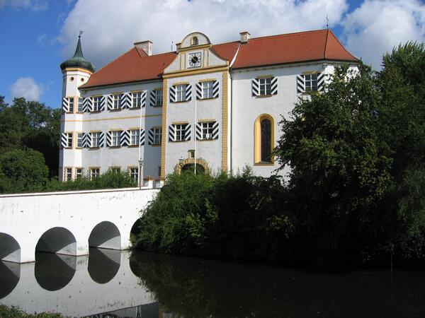 Bild vergrößern: Wasserschloss Niederarnbach