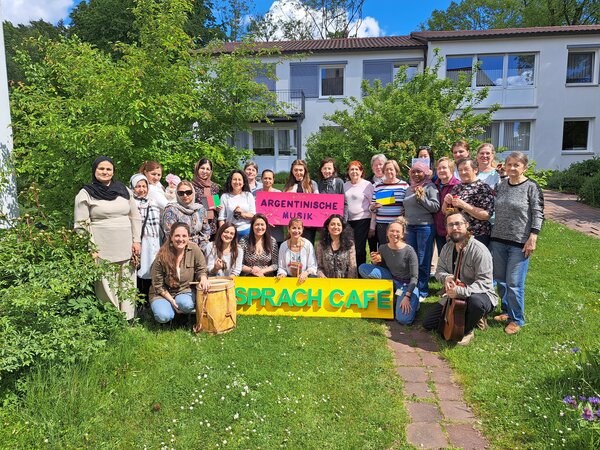 Bild vergr&ouml;&szlig;ern: Sprachcafe